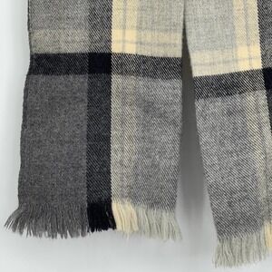 Vintage Lazarus shadow plaid frayed scarf